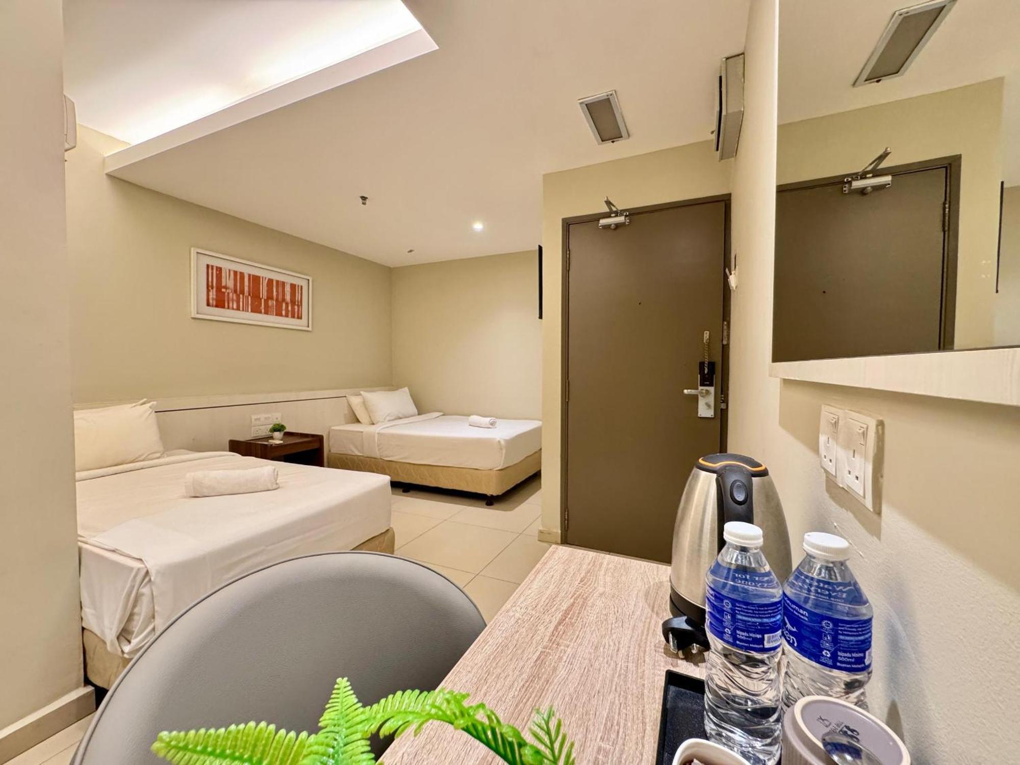 Kingston Hotel 1 , Bukit Bintang Куала Лумпур Екстериор снимка