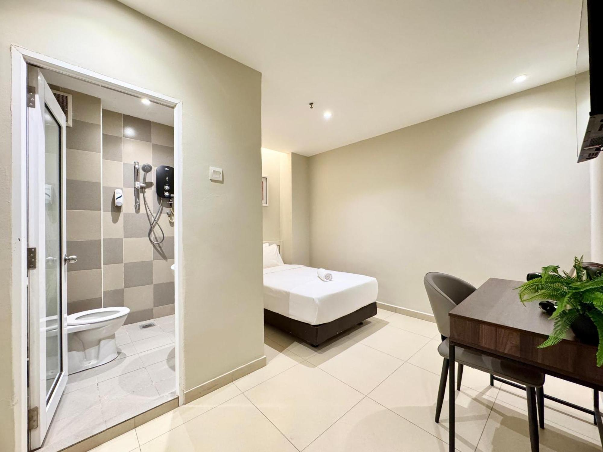 Kingston Hotel 1 , Bukit Bintang Куала Лумпур Екстериор снимка