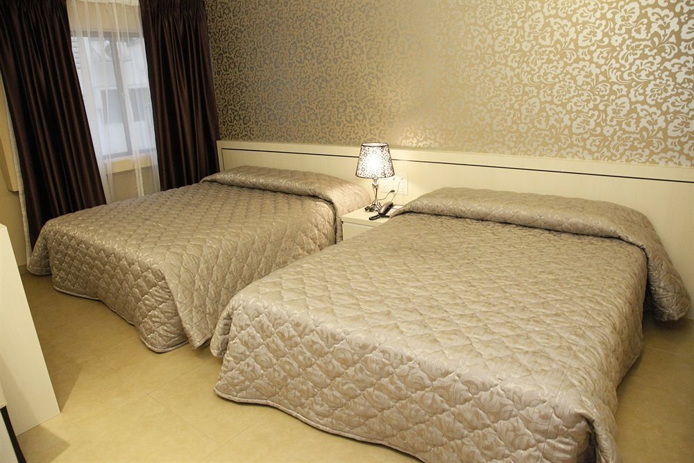 Kingston Hotel 1 , Bukit Bintang Куала Лумпур Екстериор снимка